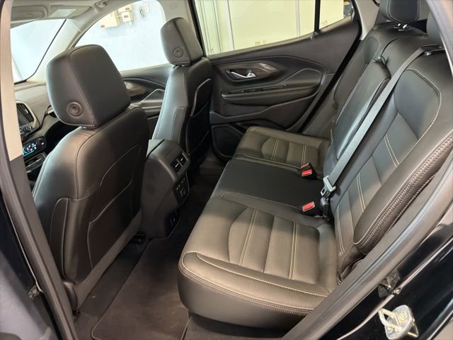 Used 2023 GMC Terrain Denali w/ Denali Premium Package image 19