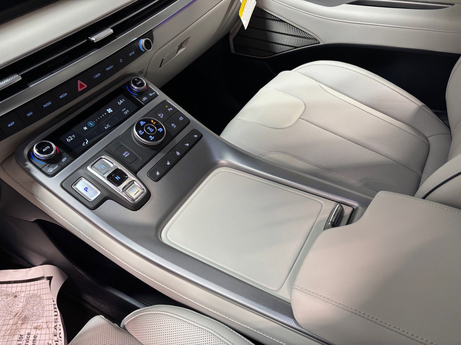 Used 2025 Hyundai Palisade Calligraphy AWD/4WD image 14