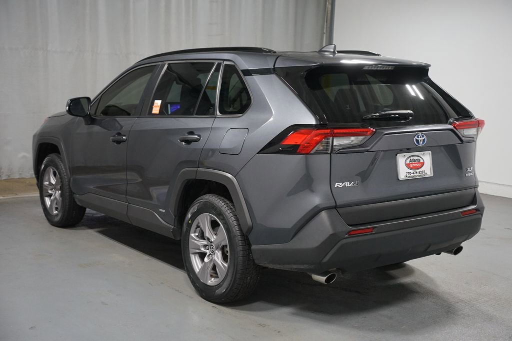 Used 2024 Toyota RAV4 XLE w/ Convenience Package image 6