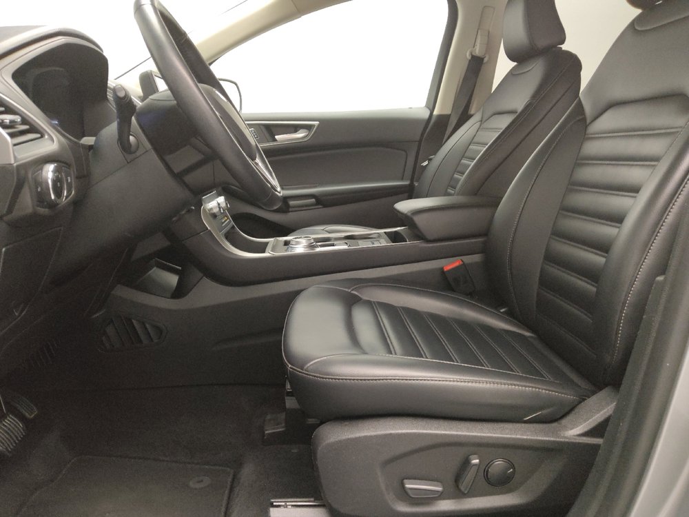 Used 2024 Ford Edge SEL image 17