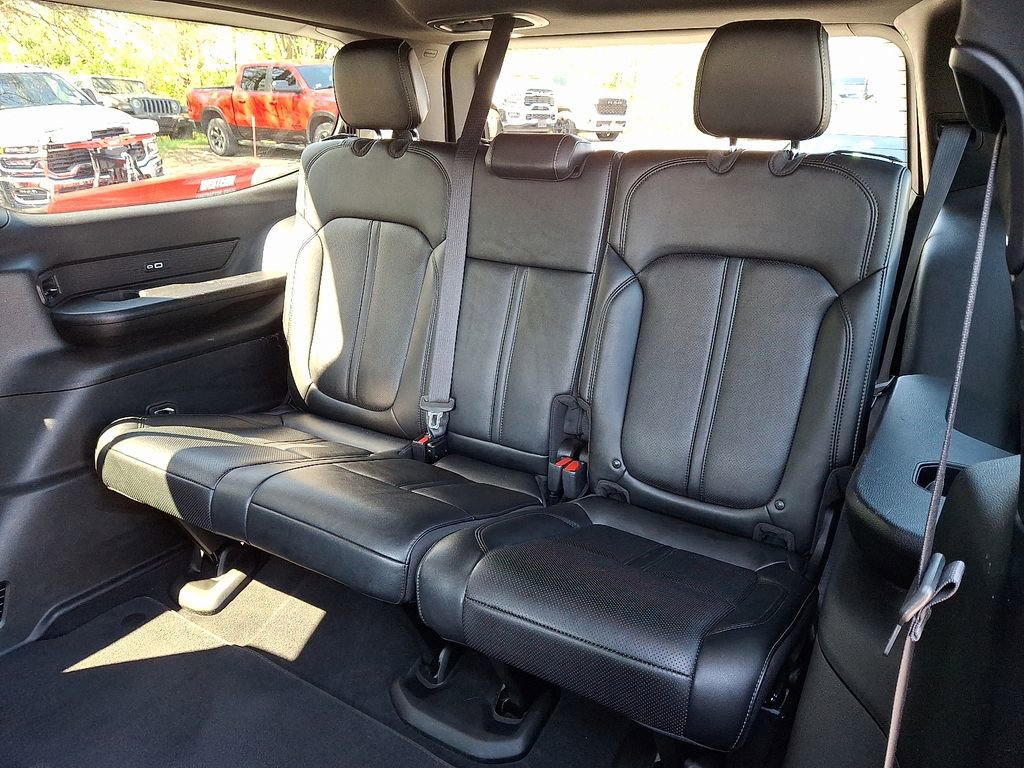 Used 2024 Jeep Wagoneer Series II image 10