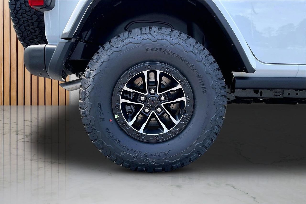 New 2026 Jeep Wrangler Unlimited Rubicon AWD/4WD image 34