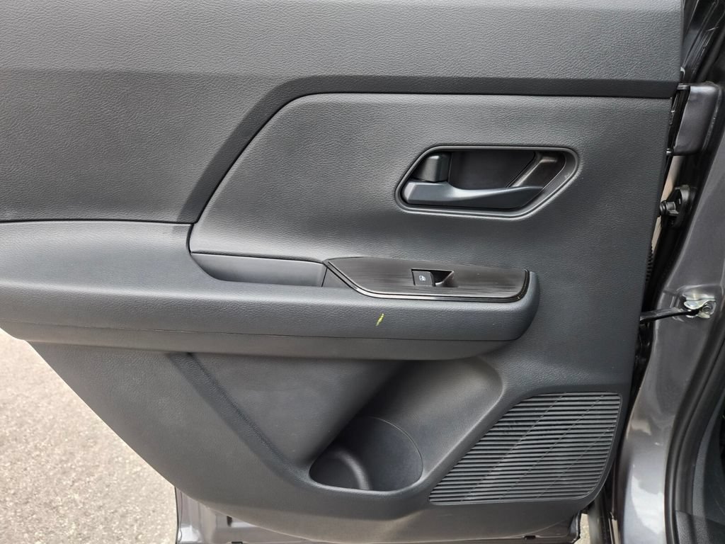 Used 2026 Nissan Kicks S FWD image 20