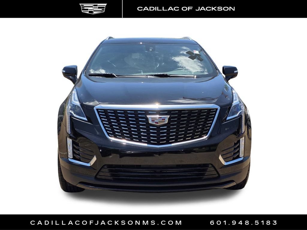 Certified 2025 Cadillac XT5 Luxury FWD image 2