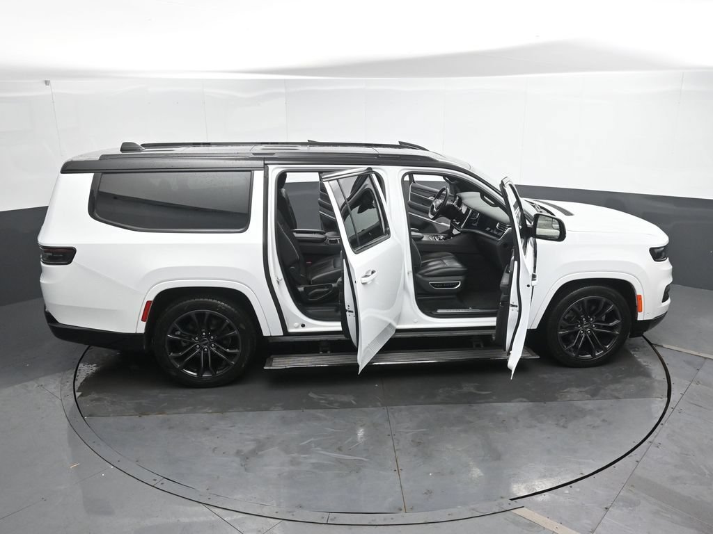 Used 2024 Jeep Grand Wagoneer L Series II w/ Quick Order Packagew 28T AWD/4WD image 50