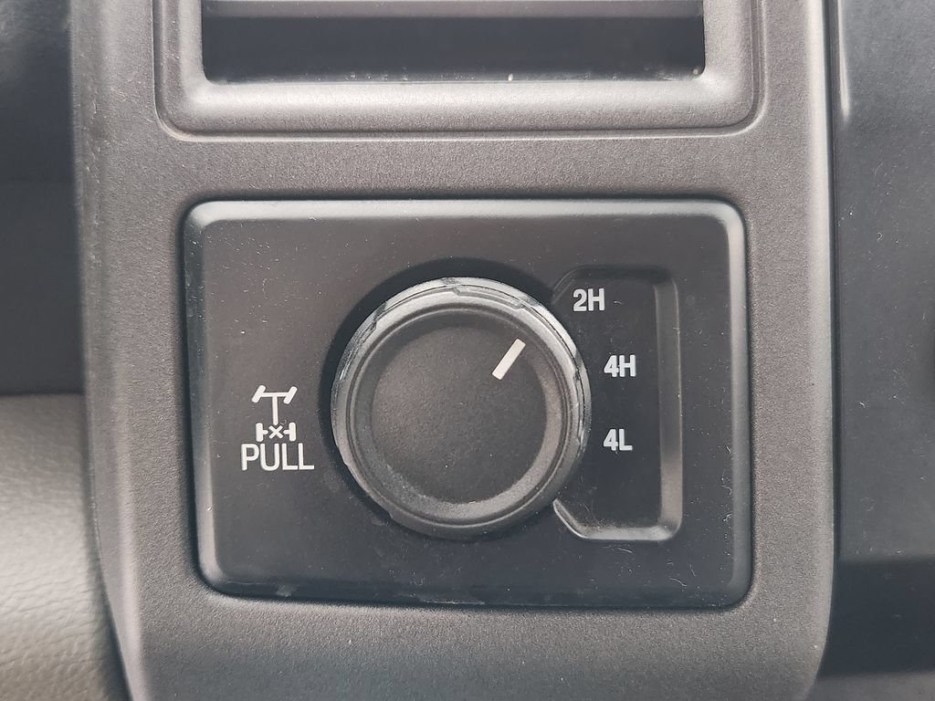 Used 2021 Ford F250 XL w/ Power Equipment Group AWD/4WD image 20