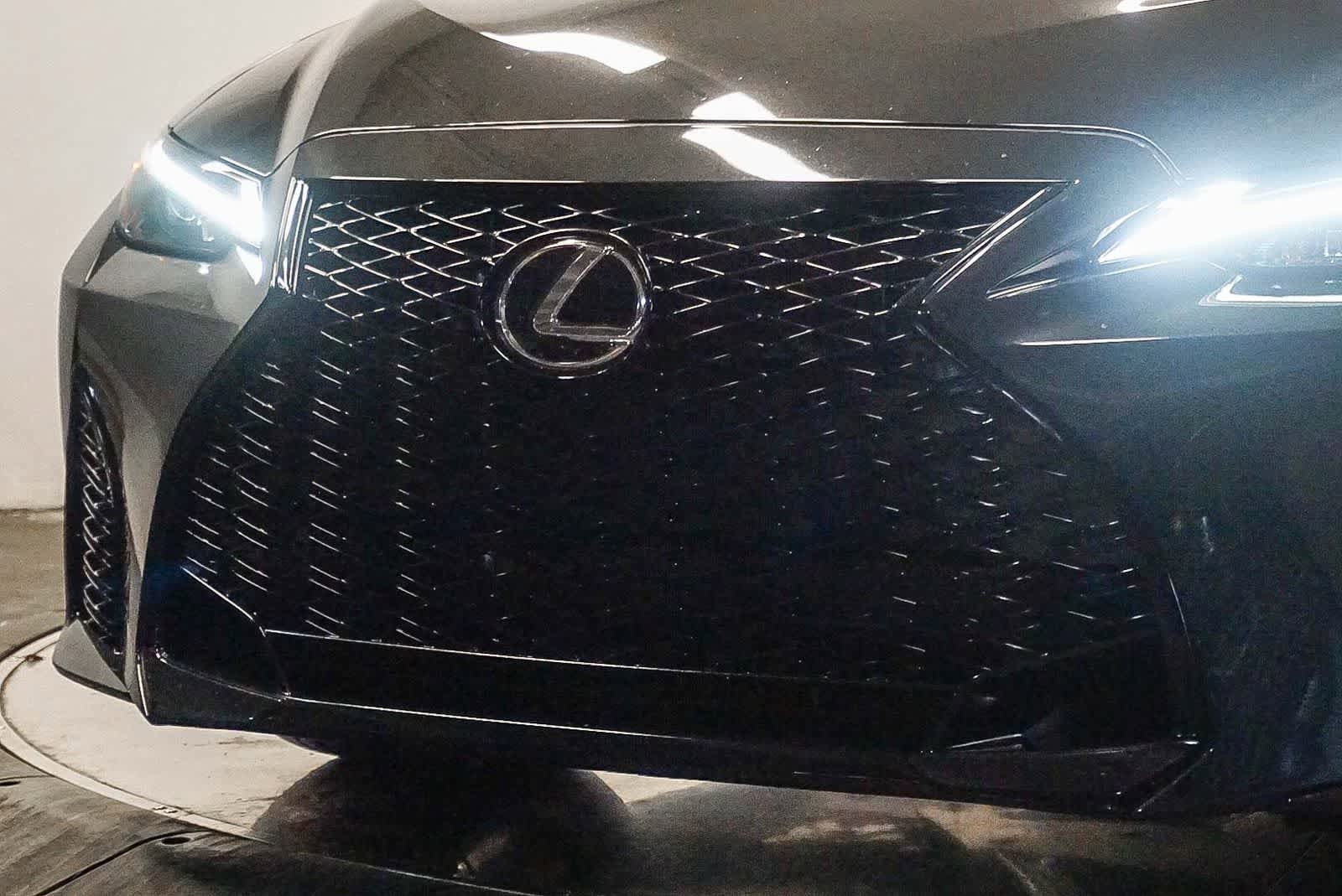 Certified 2025 Lexus IS 300 F Sport RWD image 8