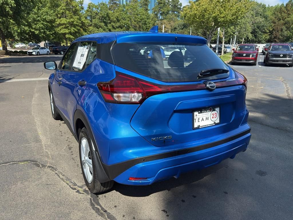 New 2025 Nissan Kicks S image 5