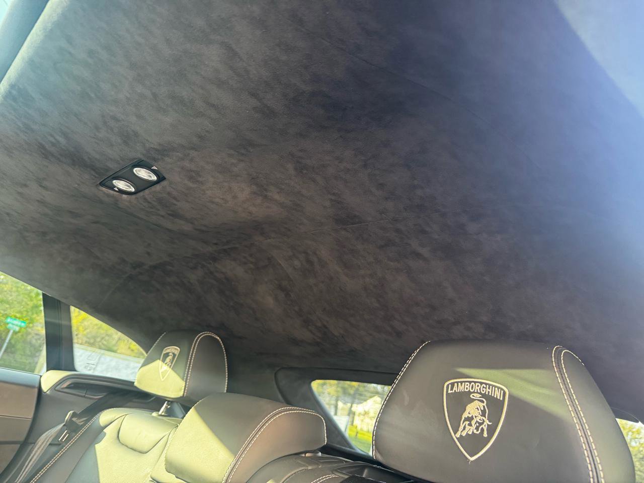 Used 2022 Lamborghini Urus image 37