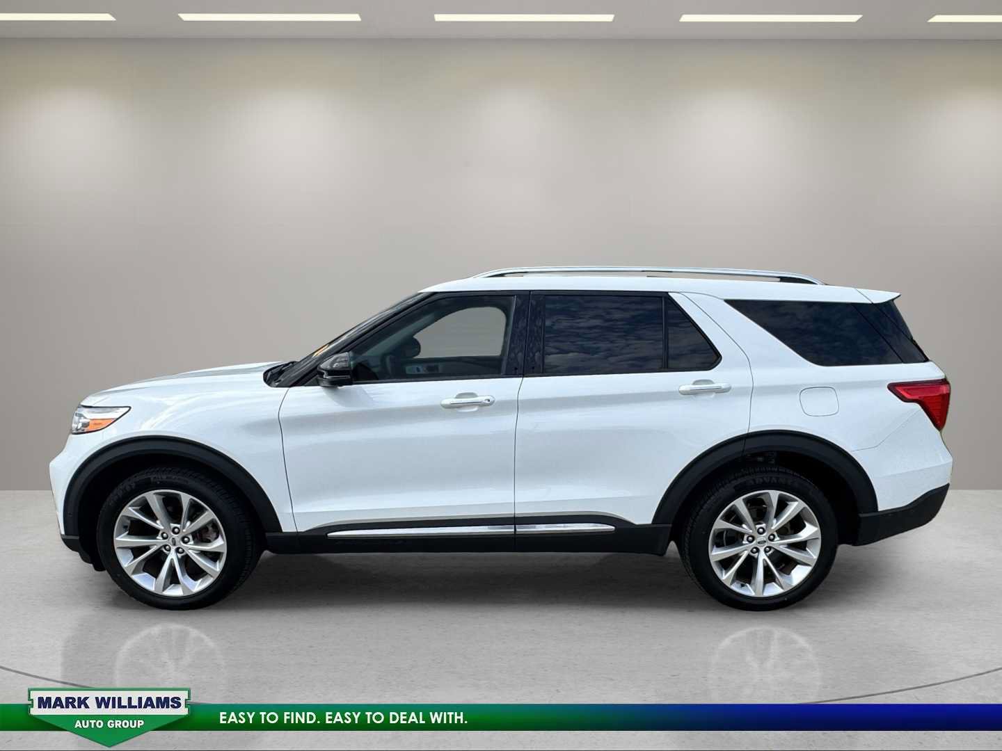 Used 2021 Ford Explorer Platinum w/ Equipment Group 601A AWD/4WD image 6