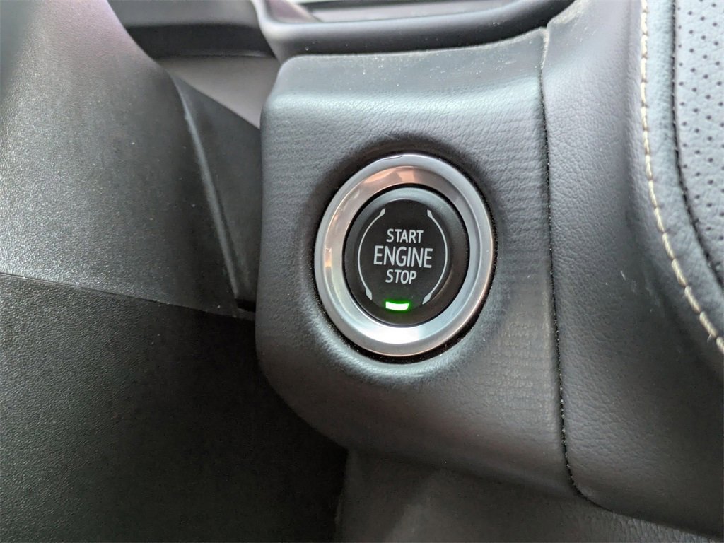 Used 2023 Chevrolet Suburban Premier image 24