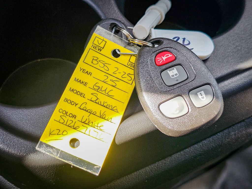 New 2025 GMC Savana 3500 Work Van 3D Cargo Van w/ Driver Convenience Package image 30