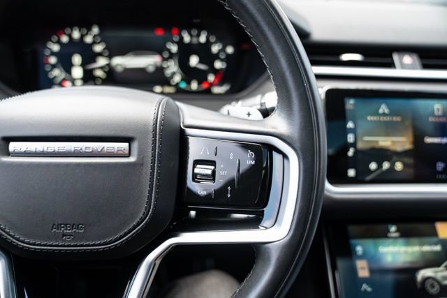 Used 2021 Land Rover Range Rover Velar R-Dynamic S image 32