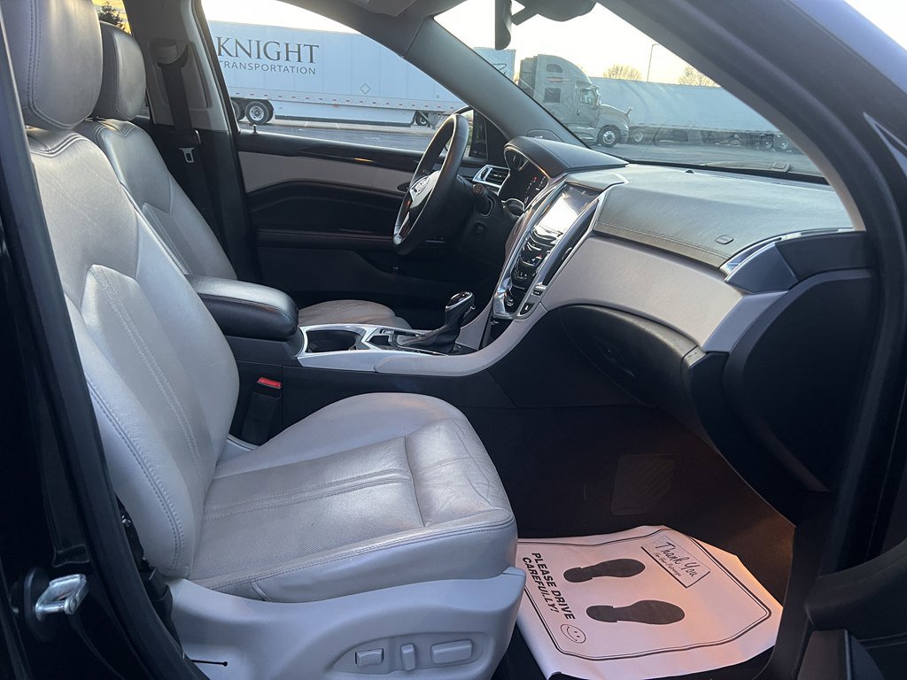 Used 2014 Cadillac SRX Performance w/ Driver Awareness Package image 11