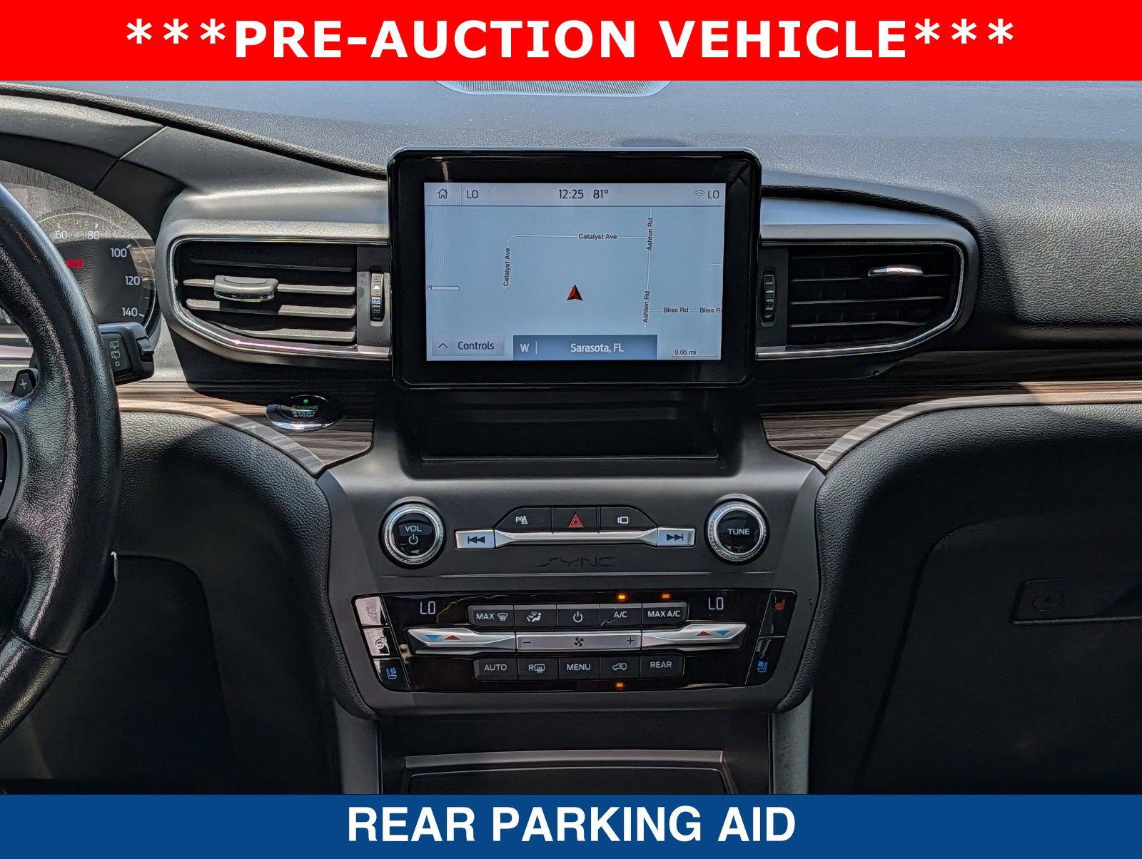 Used 2020 Ford Explorer Limited w/ Class III Trailer Tow Package RWD image 21