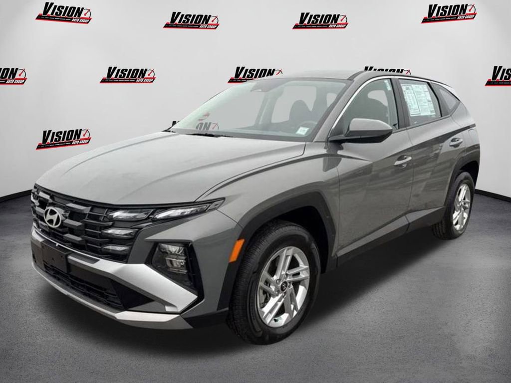 Used 2025 Hyundai Tucson SE
