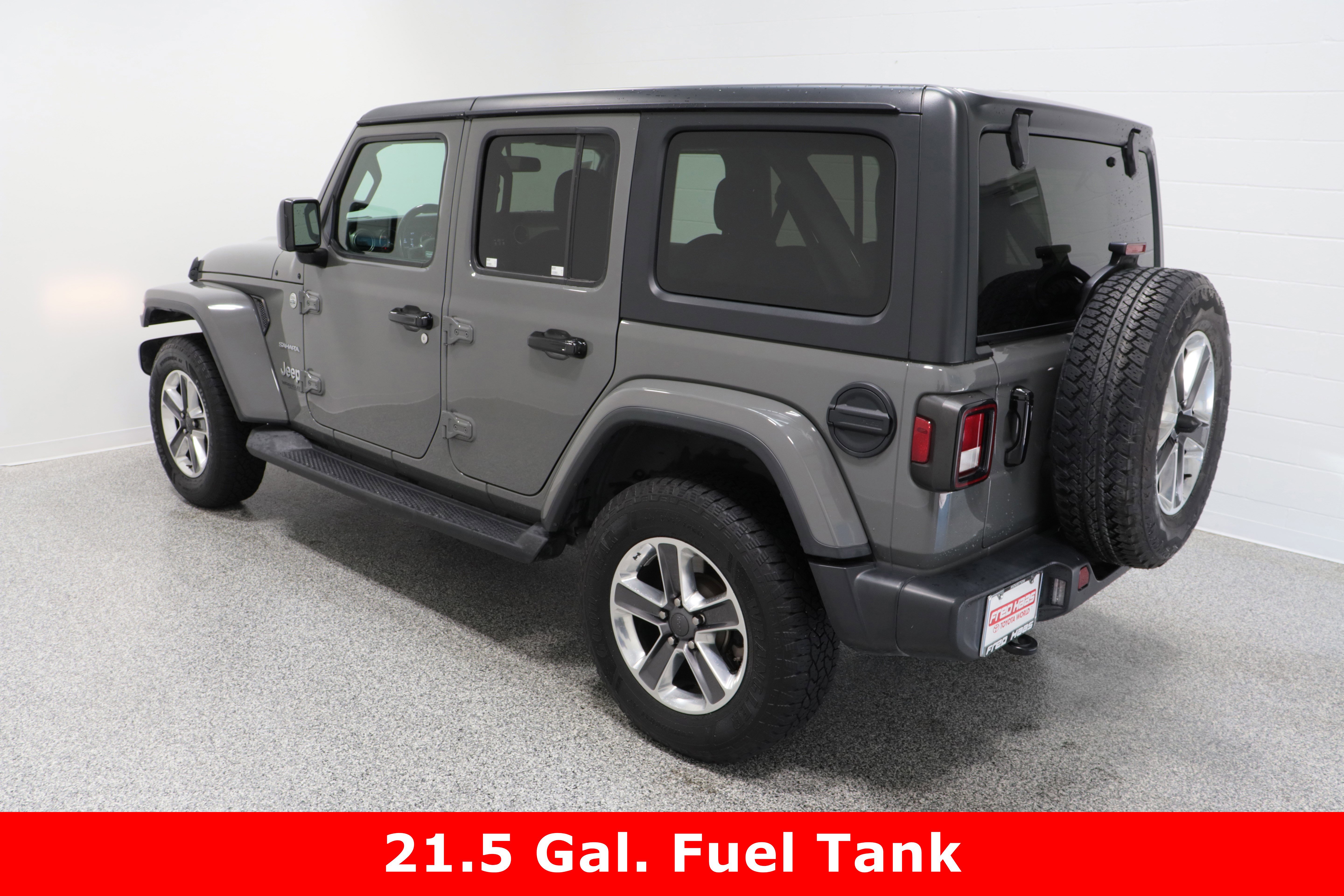 Used 2021 Jeep Wrangler Unlimited Sahara image 9