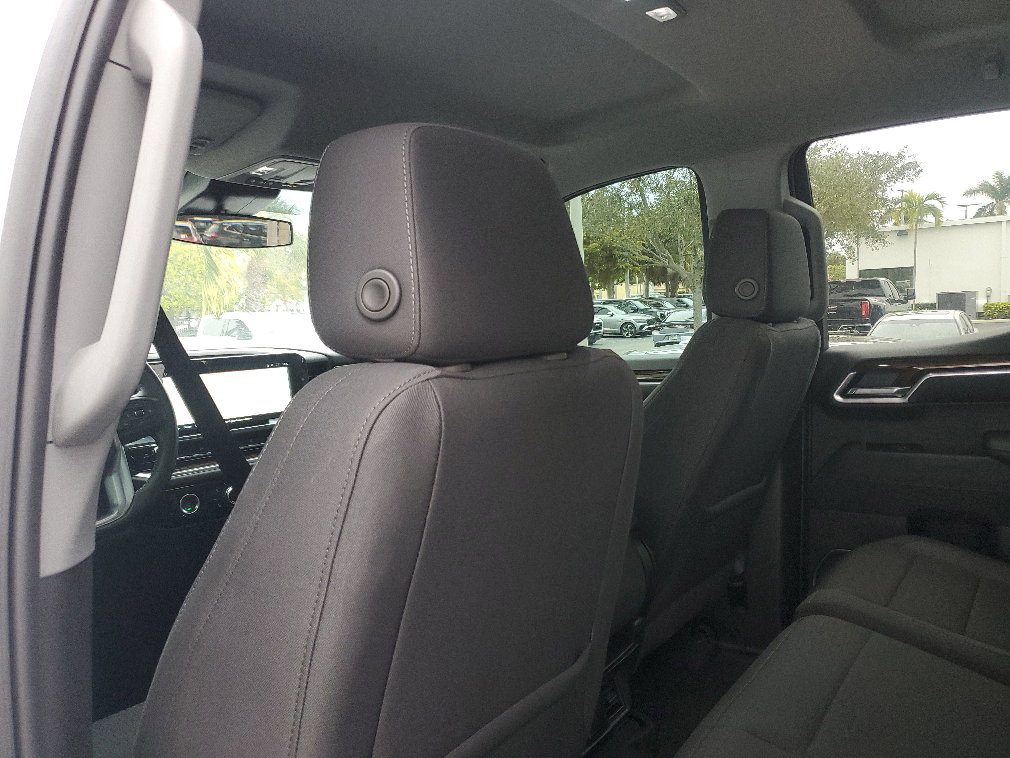 Used 2024 GMC Sierra 1500 Elevation w/ LPO, Elevation Black Package image 13