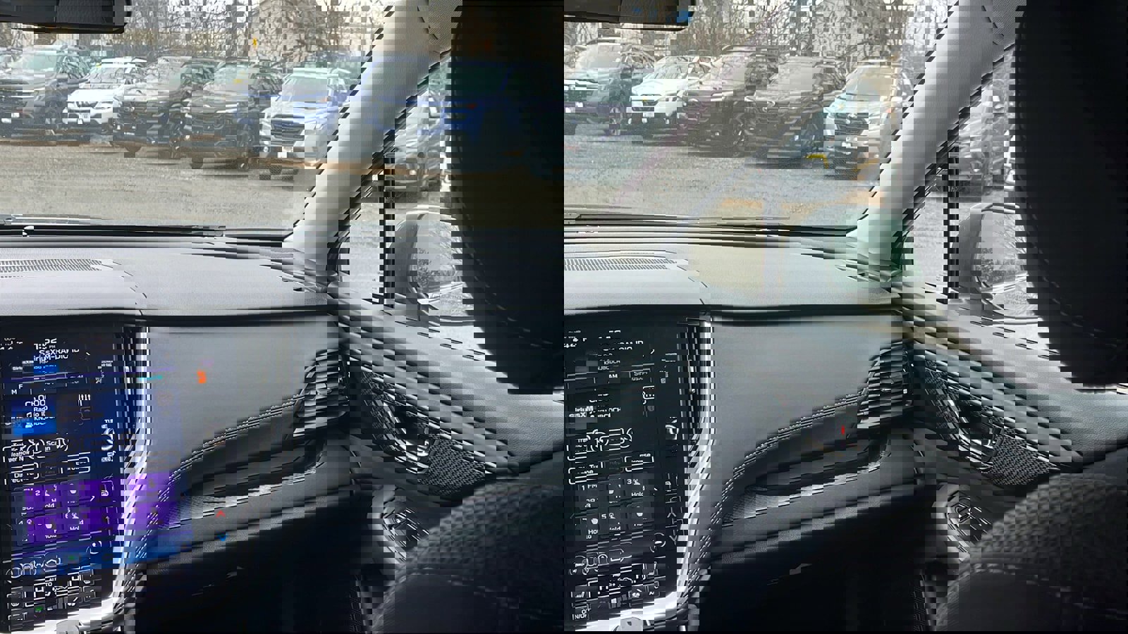 Used 2020 Subaru Outback Premium image 23