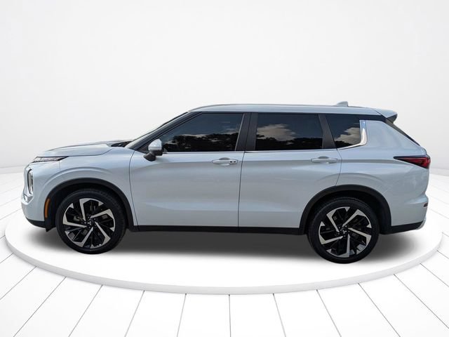 Used 2024 Mitsubishi Outlander SE FWD image 7