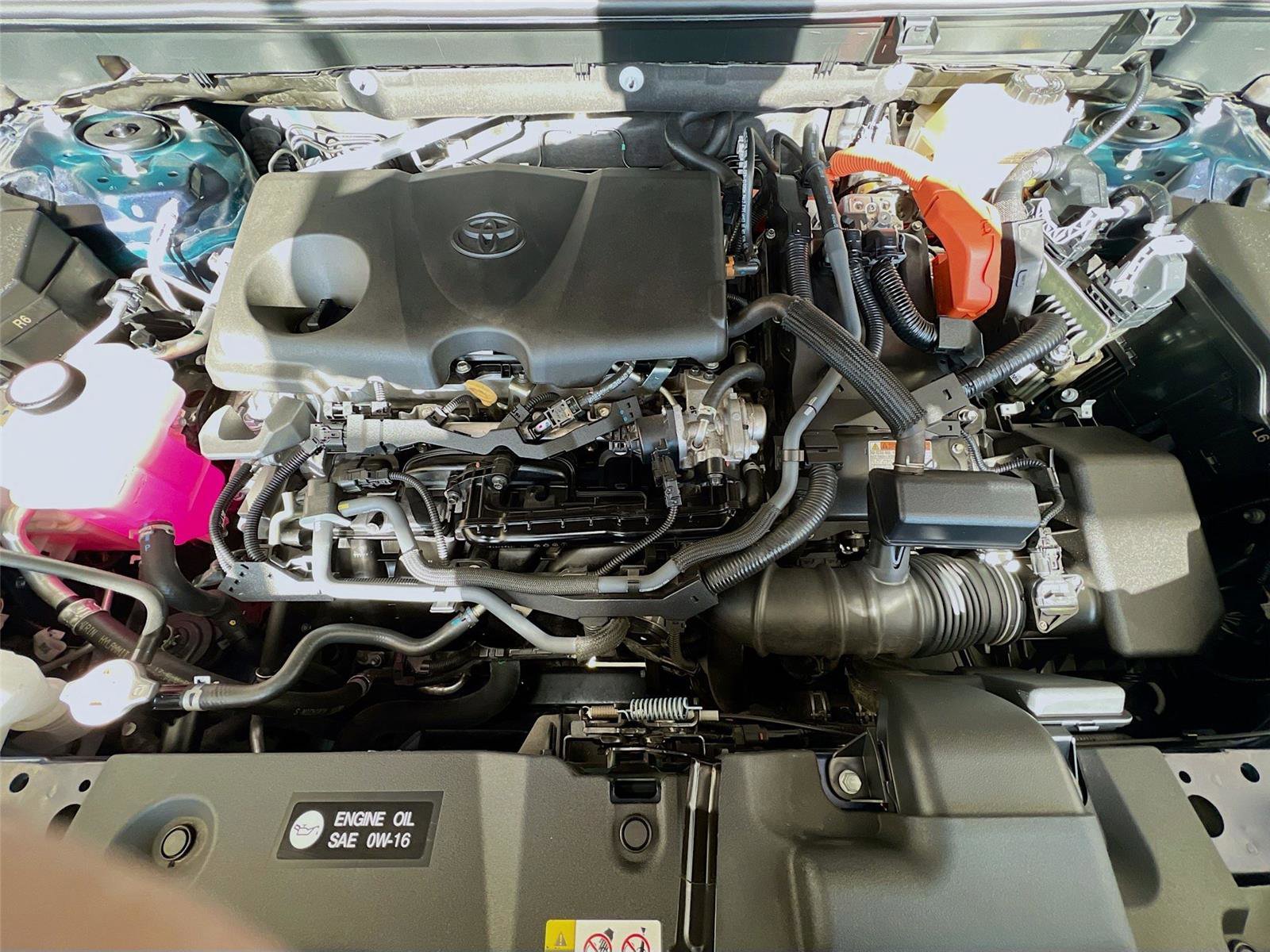 Used 2025 Toyota RAV4 XLE image 32