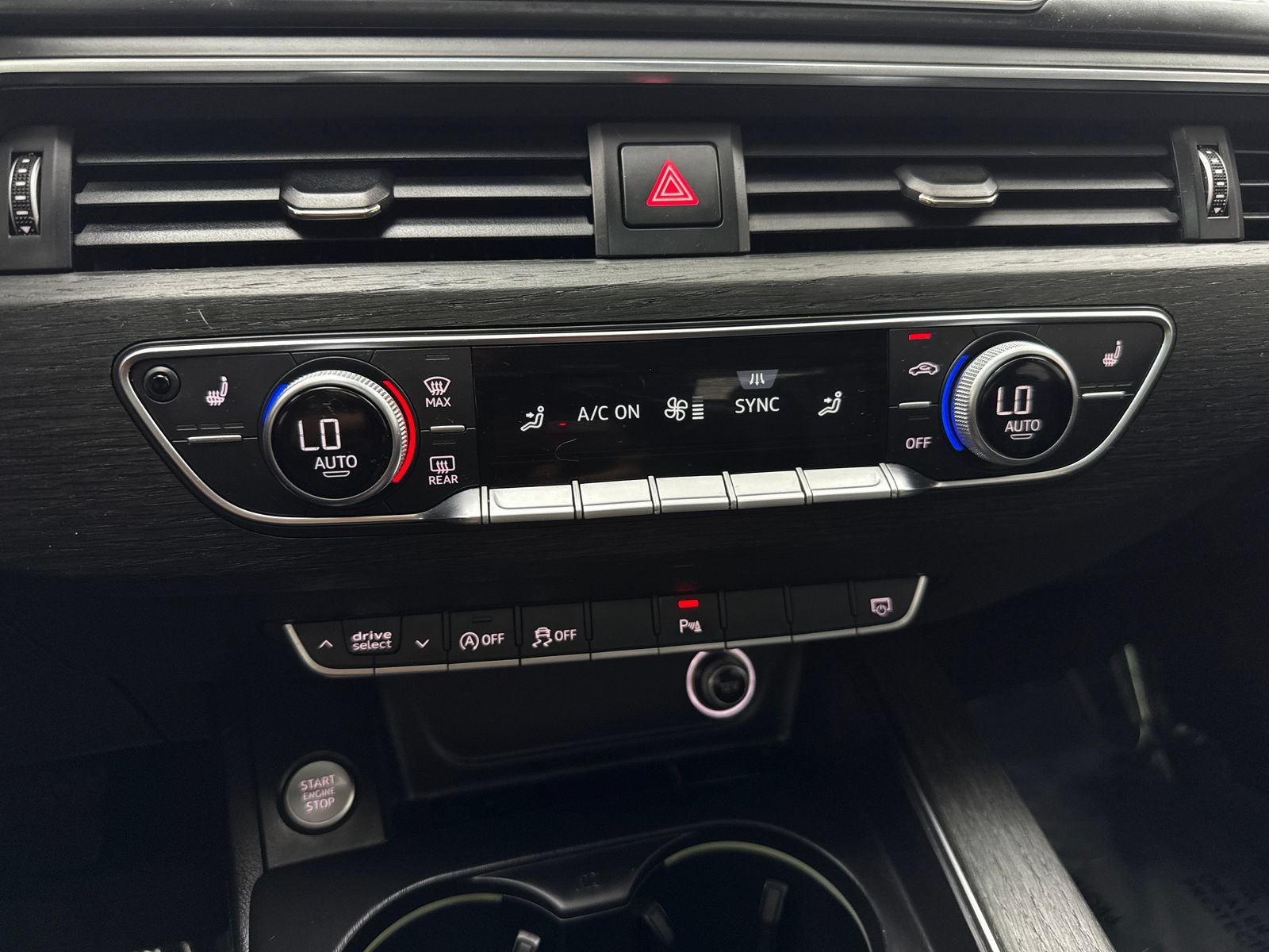 Used 2017 Audi A4 2.0T Prestige AWD/4WD image 30