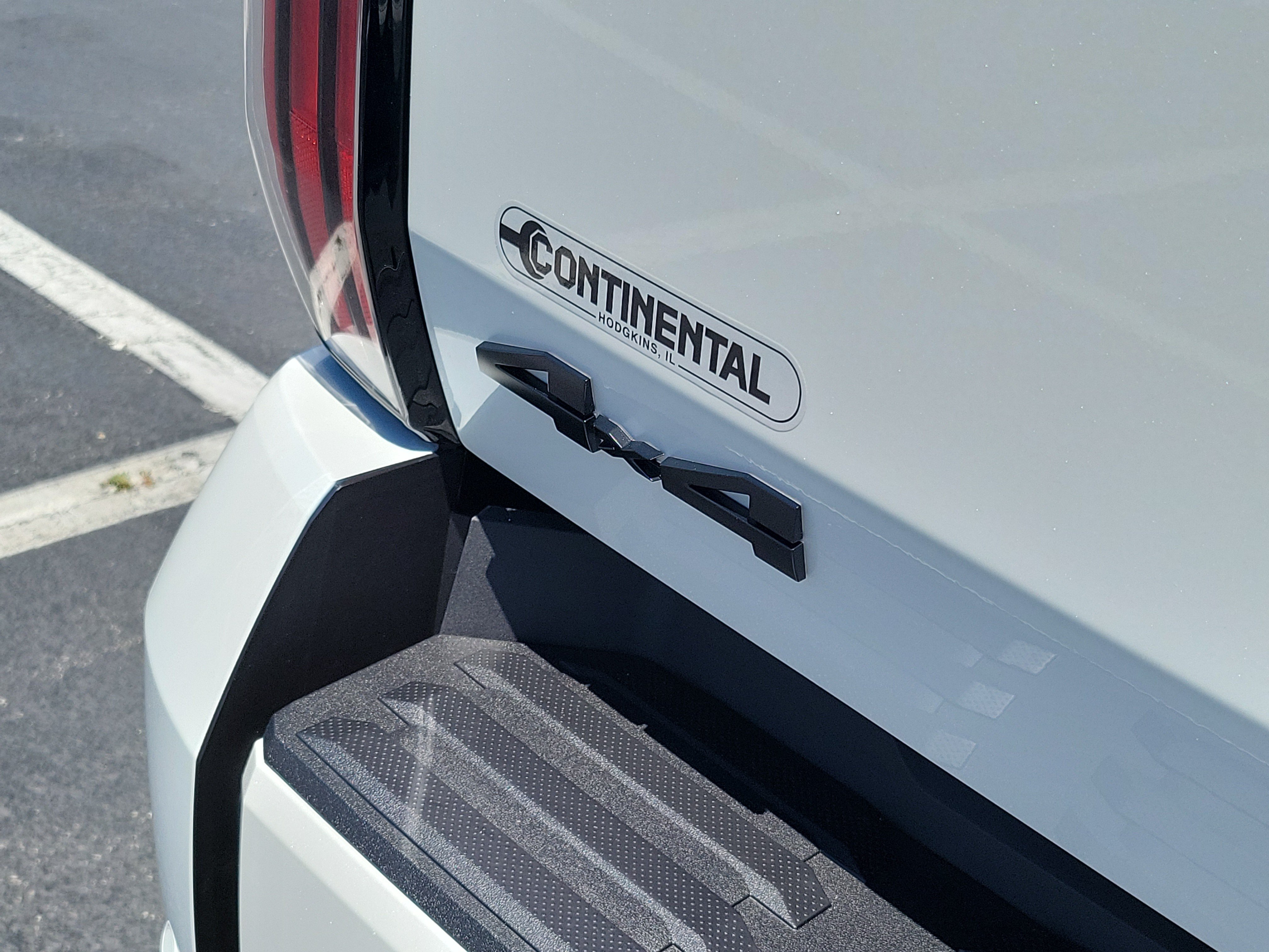 New 2026 Toyota Tundra Platinum AWD/4WD image 12