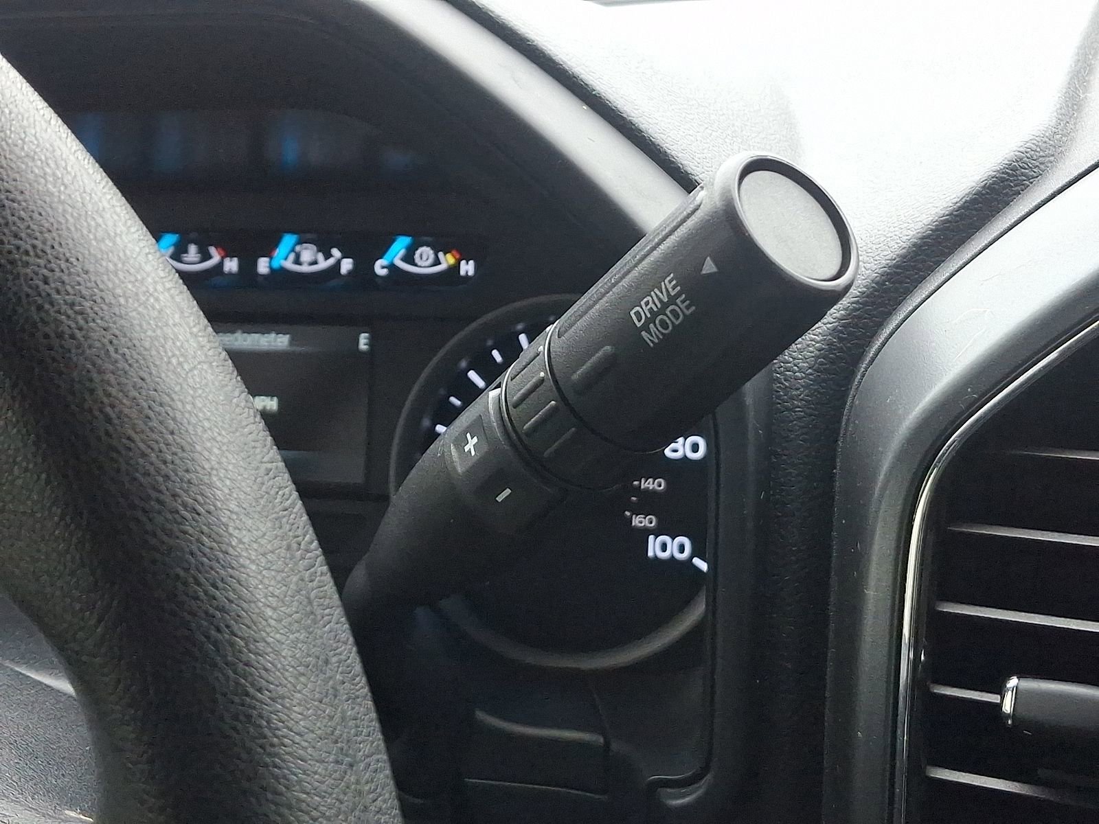 Used 2021 Ford F350 XLT w/ XLT Premium Package image 15