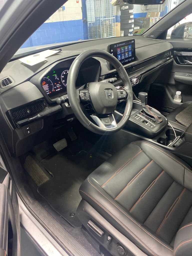 Used 2024 Honda CR-V Sport Touring image 12