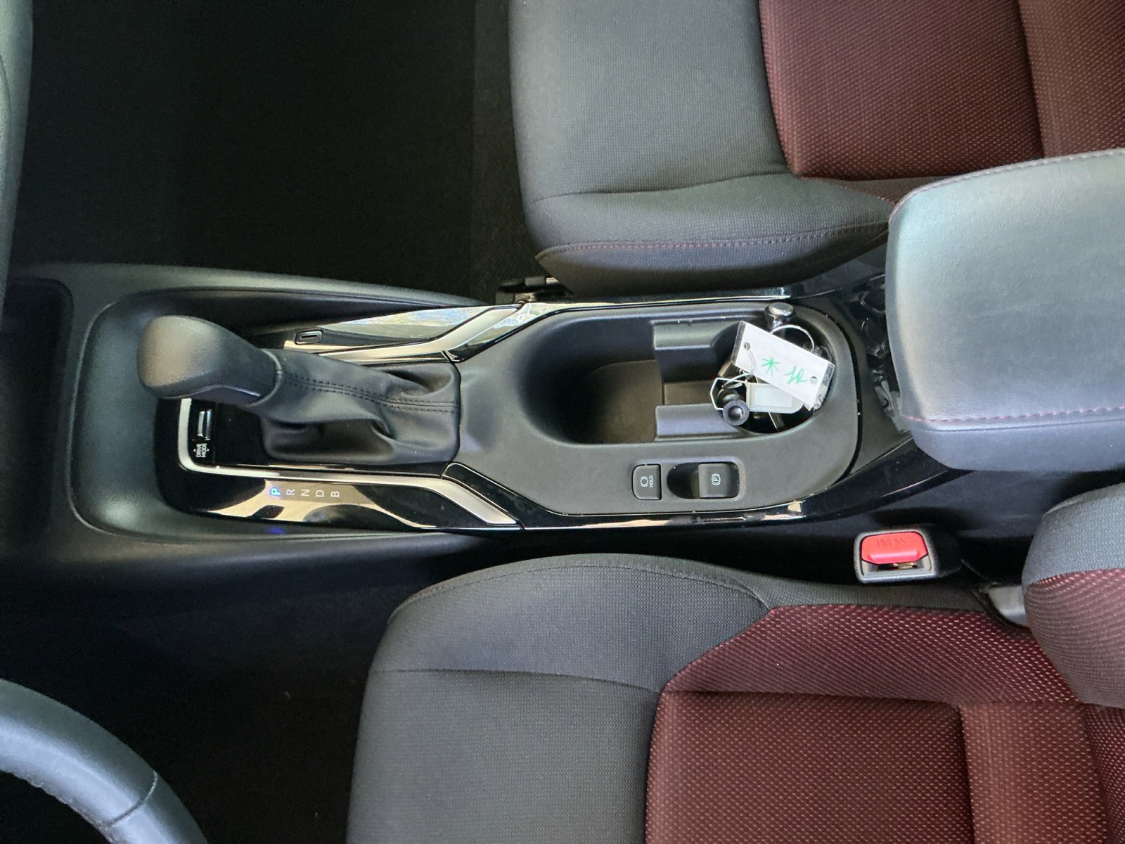 Certified 2024 Toyota Corolla SE w/ SE Convenience Package image 15