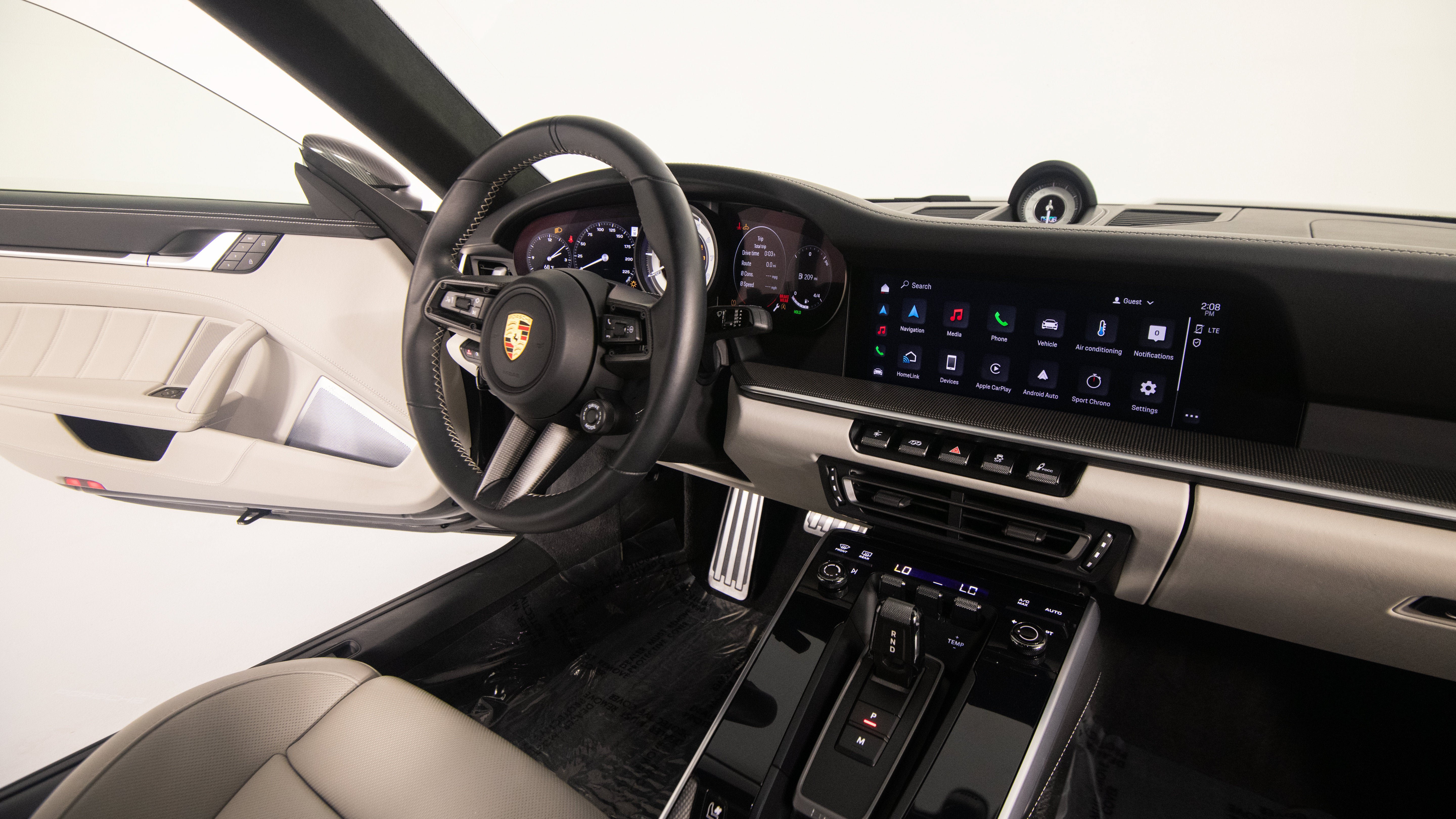 Used 2022 Porsche 911 Turbo S AWD/4WD image 37