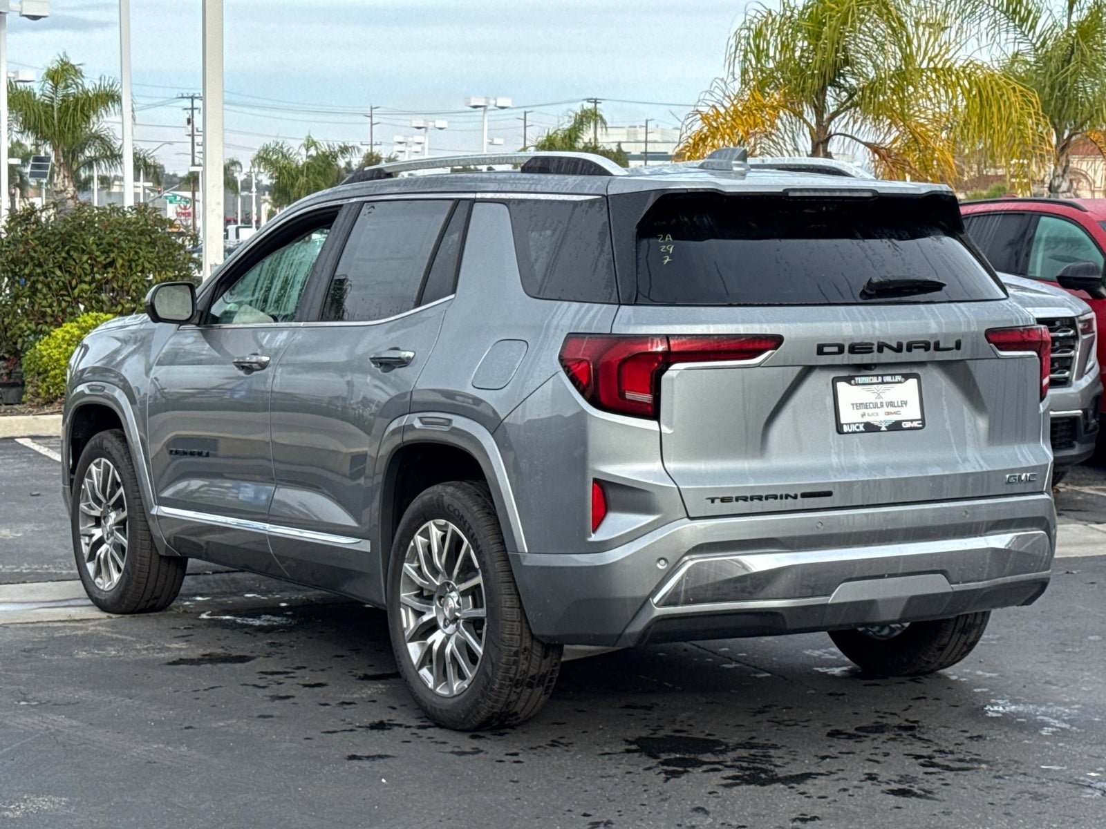 Used 2026 GMC Terrain Denali w/ LPO, Black Badging Package image 13