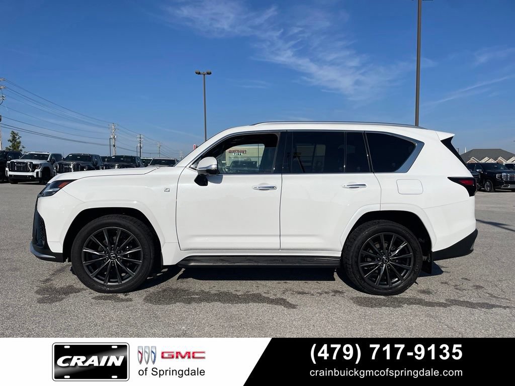 Used 2024 Lexus LX 600 F Sport AWD/4WD image 4