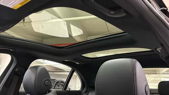 Used 2023 Mercedes-Benz E 350 4MATIC Sedan image 25