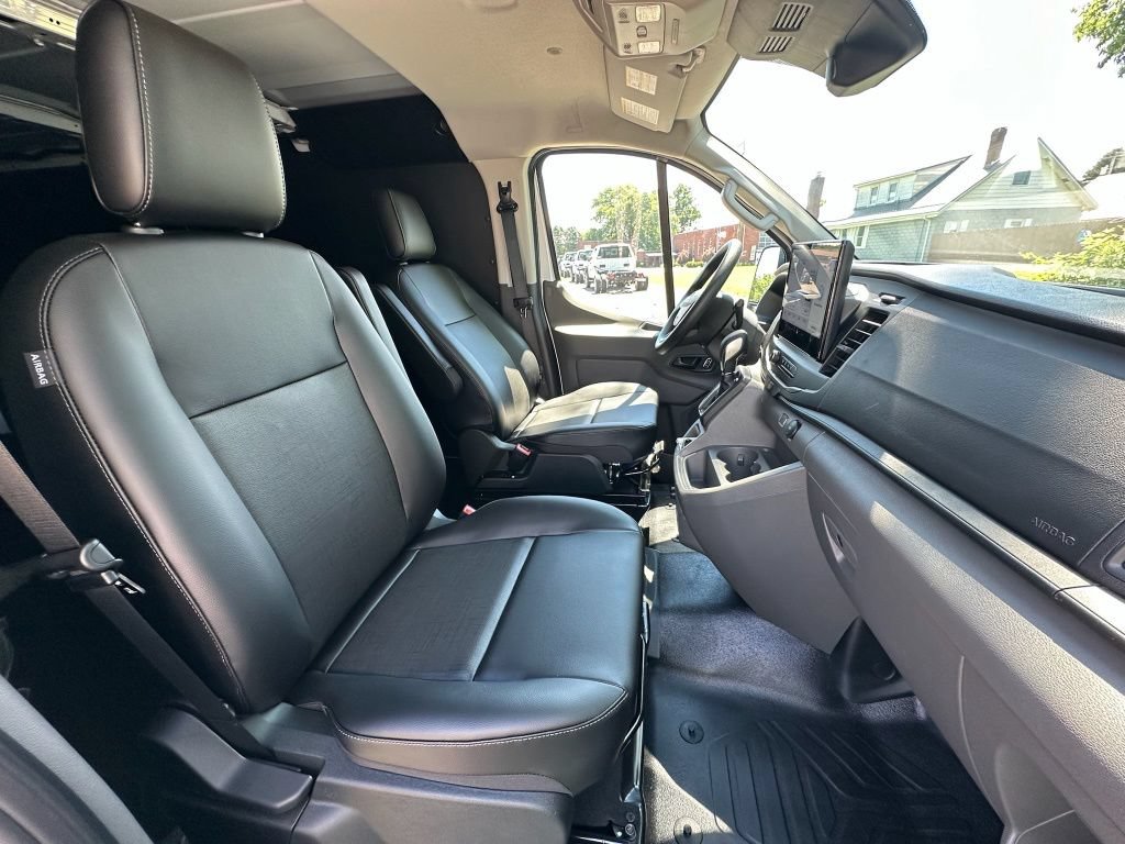 New 2026 Ford Transit 350 Low Roof AWD w/ Load Area Protection Package image 20