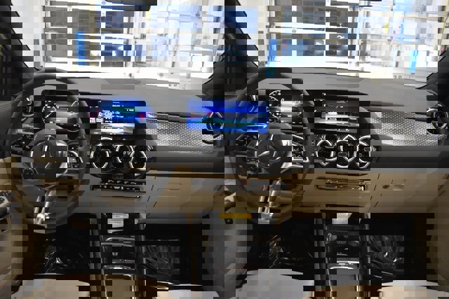 New 2026 Mercedes-Benz GLA 250 4MATIC image 5