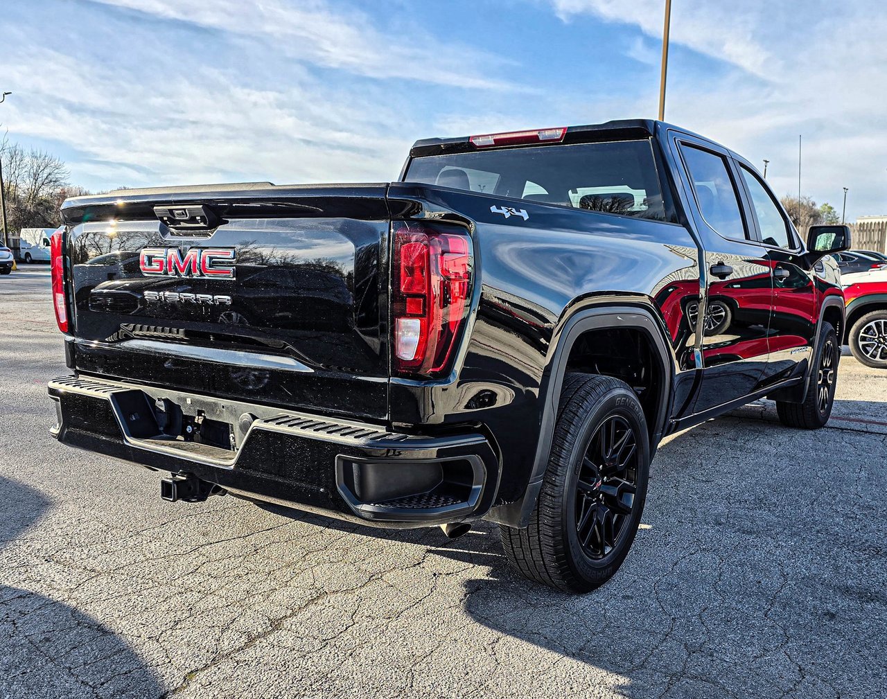 Used 2024 GMC Sierra 1500 Pro w/ Graphite Edition image 6