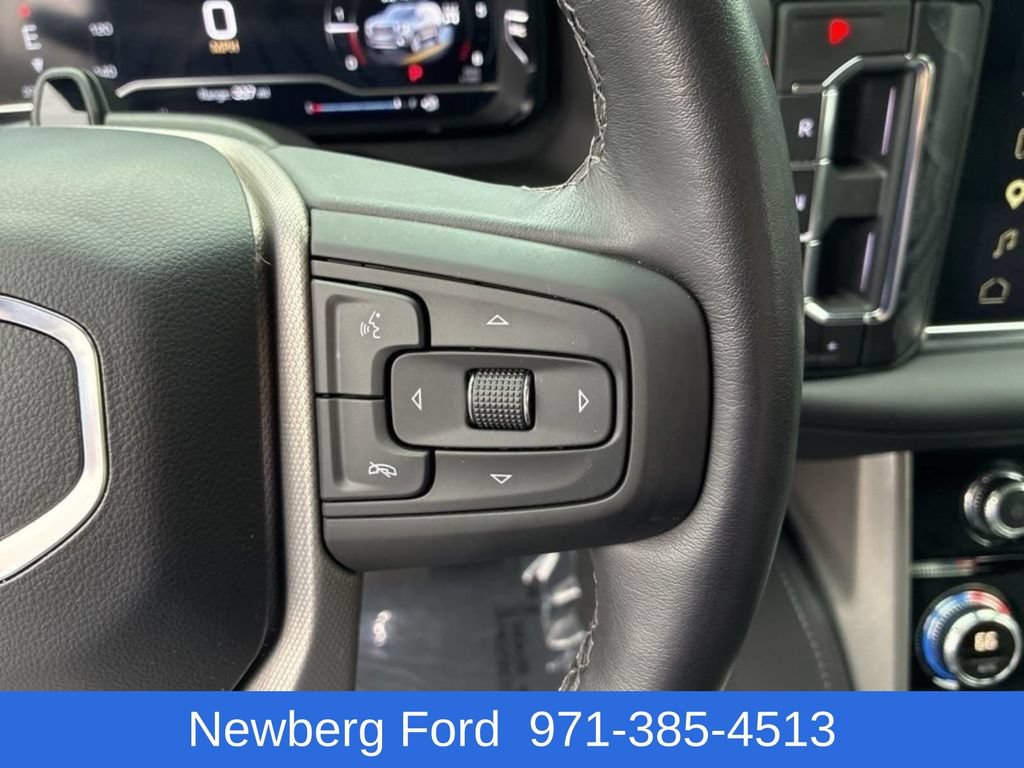 Used 2024 GMC Yukon XL Denali w/ Advanced Technology Package AWD/4WD image 18