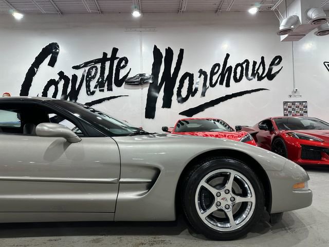 Used 2002 Chevrolet Corvette Coupe image 5