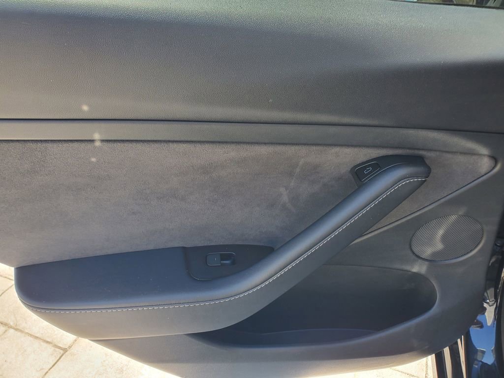 Used 2022 Tesla Model 3 image 14