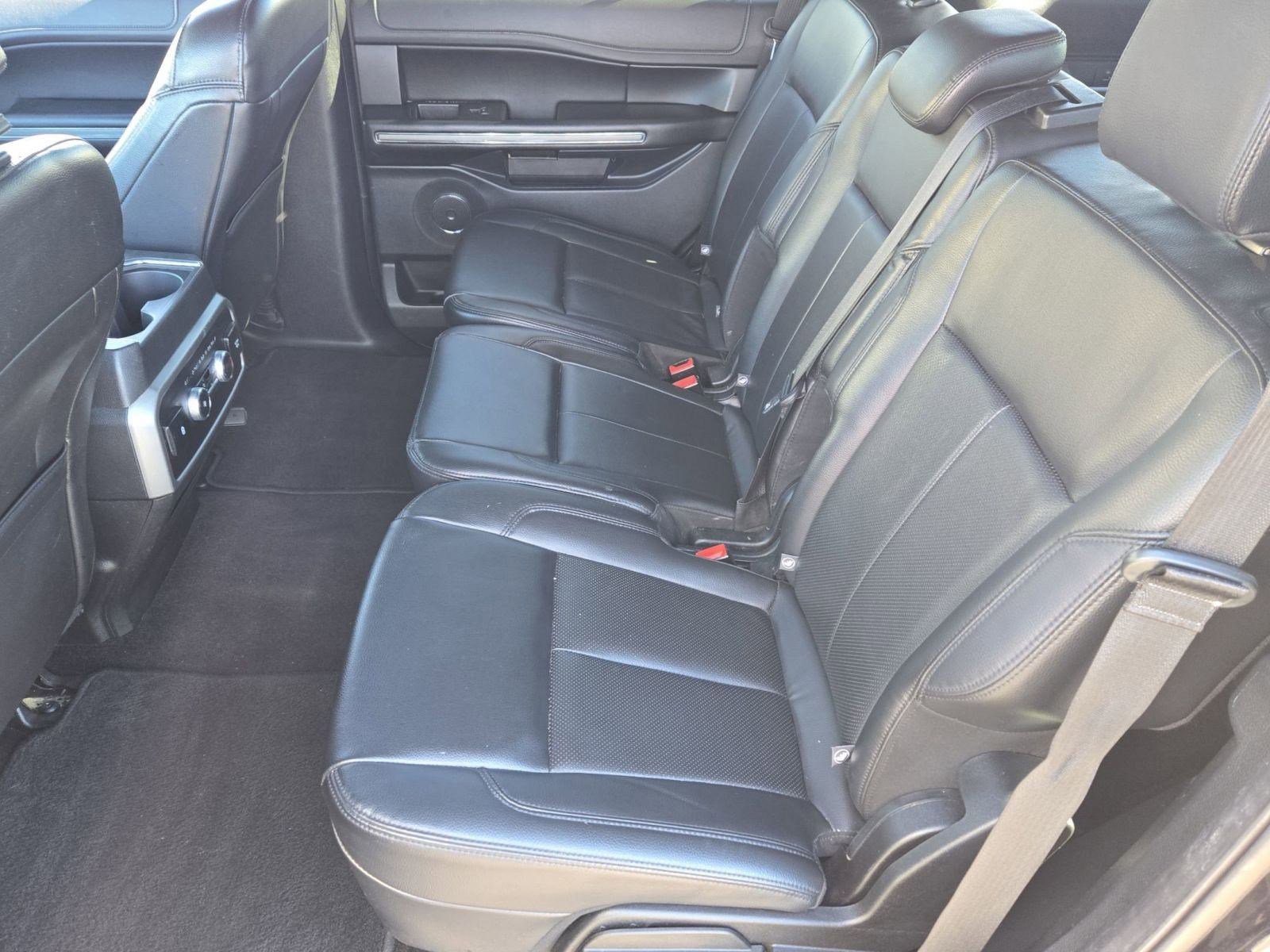 Used 2021 Ford Expedition XLT image 11