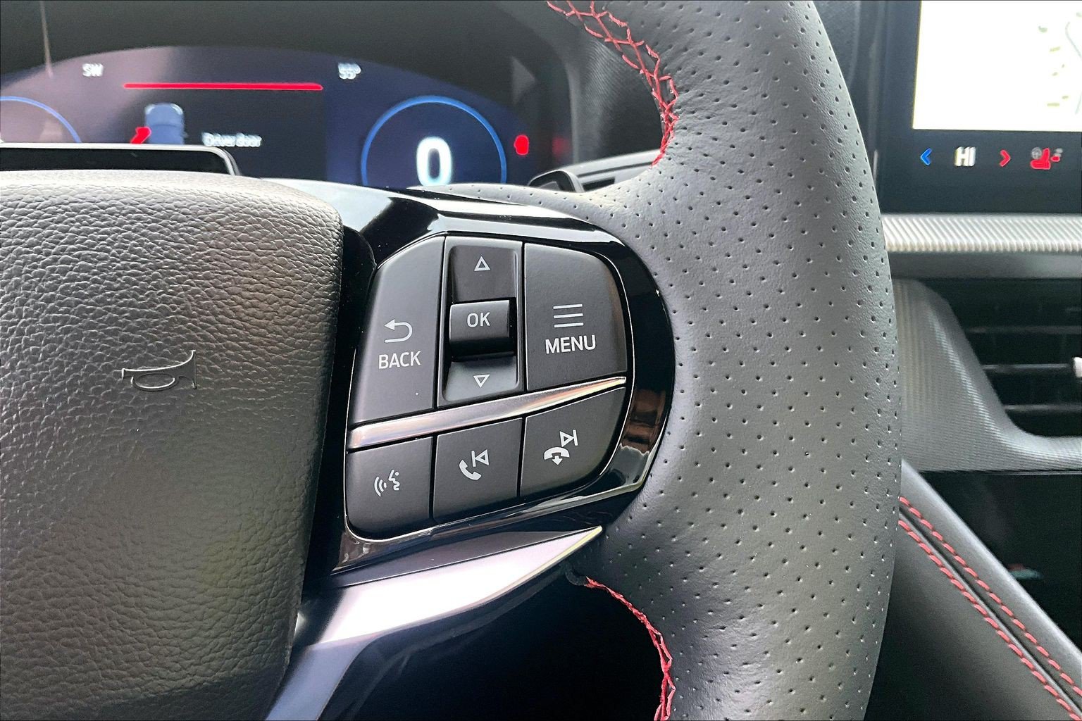 Used 2025 Ford Explorer ST AWD/4WD image 20