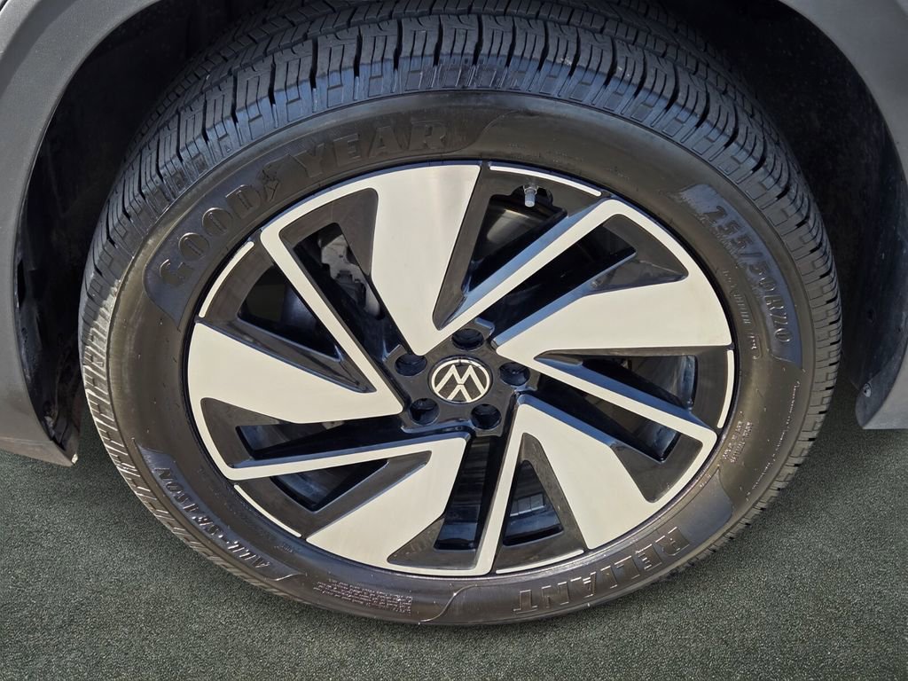 Used 2024 Volkswagen Atlas SEL image 5