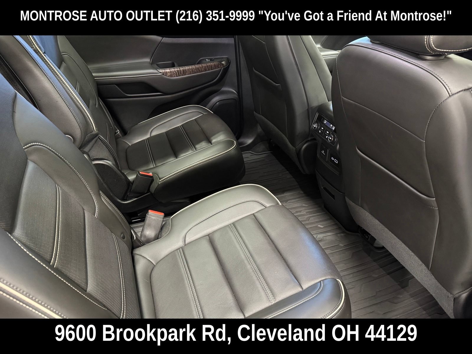 Used 2023 GMC Acadia Denali w/ Black Diamond Edition AWD/4WD image 50