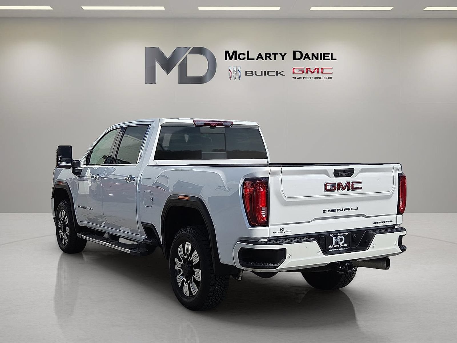 Used 2022 GMC Sierra 2500 Denali w/ Denali Ultimate Package AWD/4WD image 13