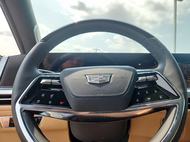 New 2026 Cadillac Escalade IQL Sport 2 w/ LPO, ONYX Package AWD/4WD image 14