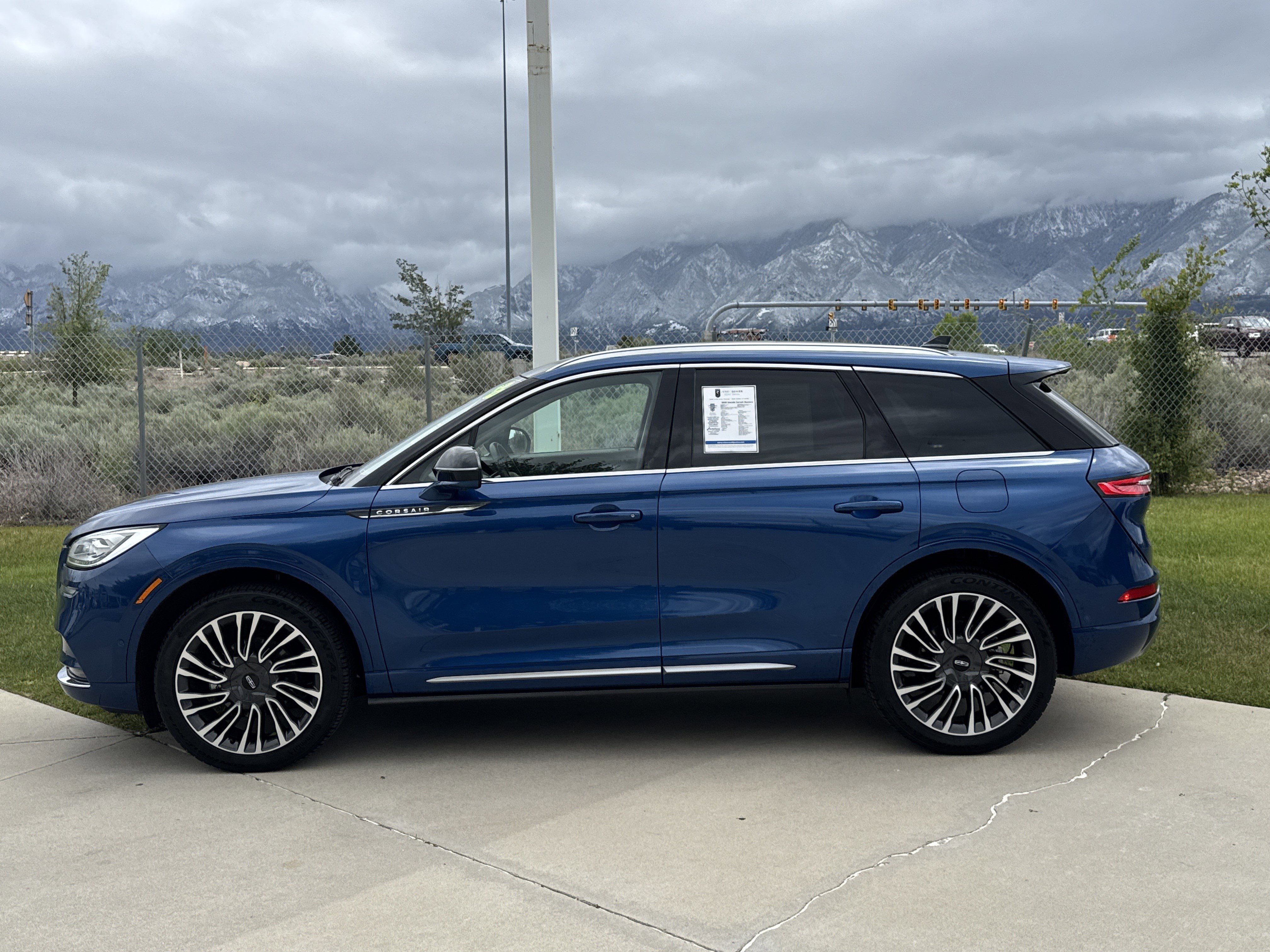 Used 2020 Lincoln Corsair Reserve w/ Equipment Group 202A AWD/4WD image 2