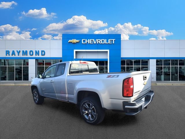 Used 2017 Chevrolet Colorado Z71 AWD/4WD image 6