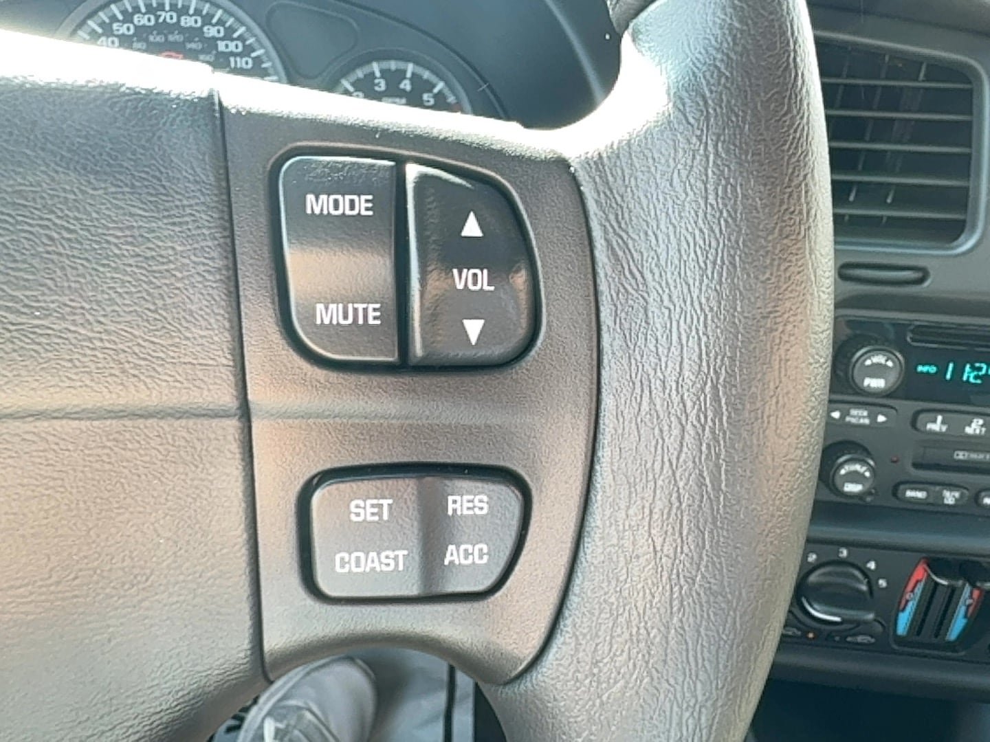 Used 2002 Chevrolet Monte Carlo SS w/ Preferred Equipment Group FWD image 30