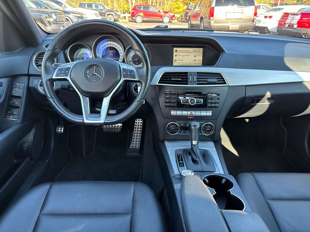 Used 2013 Mercedes-Benz C 300 Sport image 8
